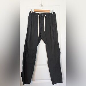 Vuori Men's Black Drawstring Performance Pants